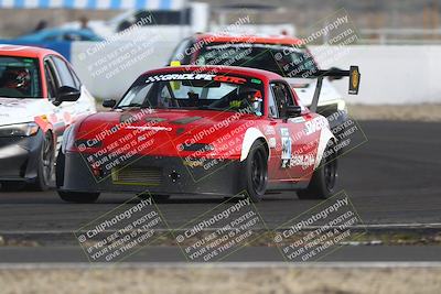 media/Mar-16-2025-CalClub SCCA (Sun) [[e72803ec8c]]/Group 4/Qualifying (Turn 1)/